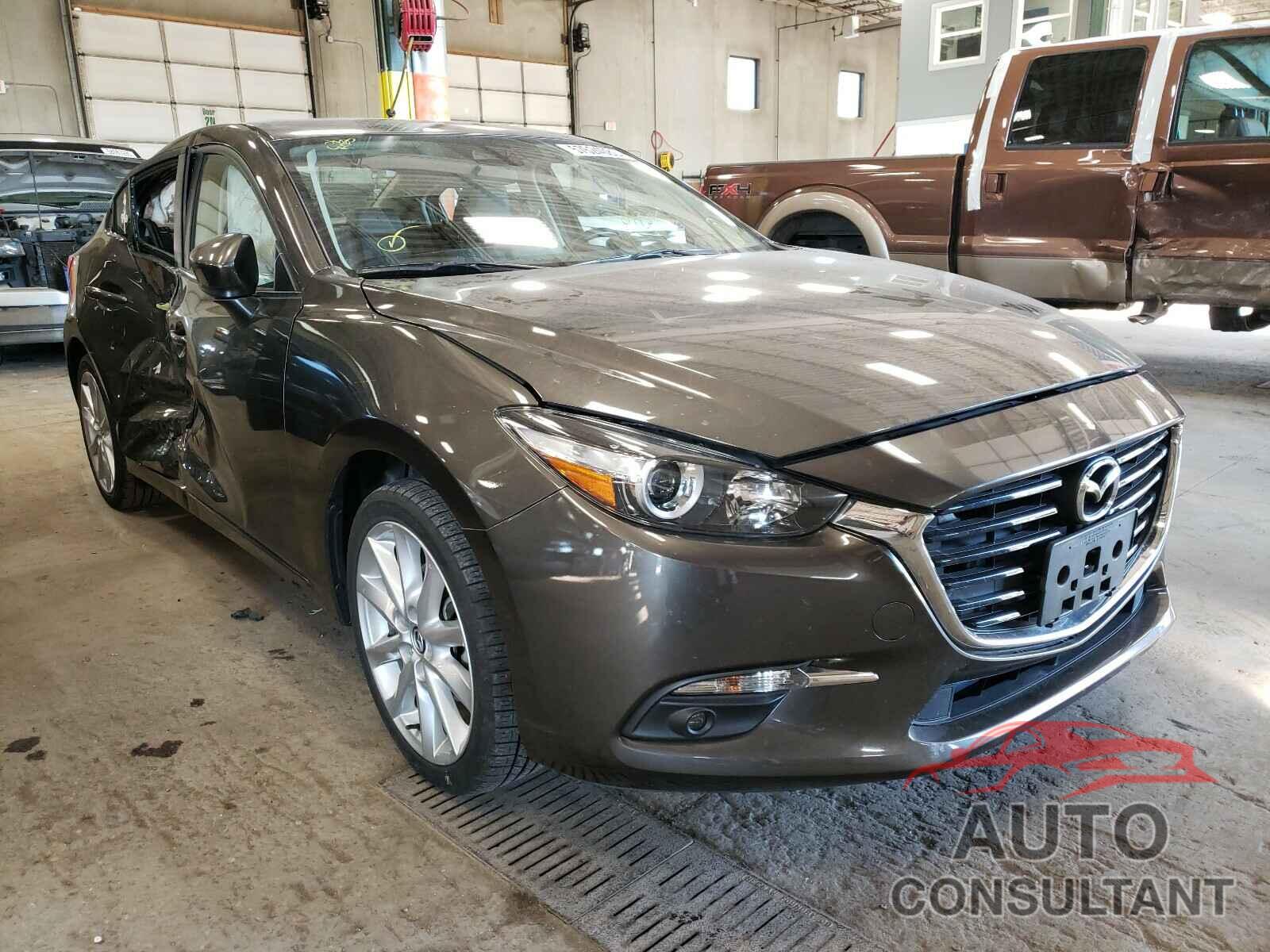 MAZDA 3 2017 - JM1BN1W31H1104004