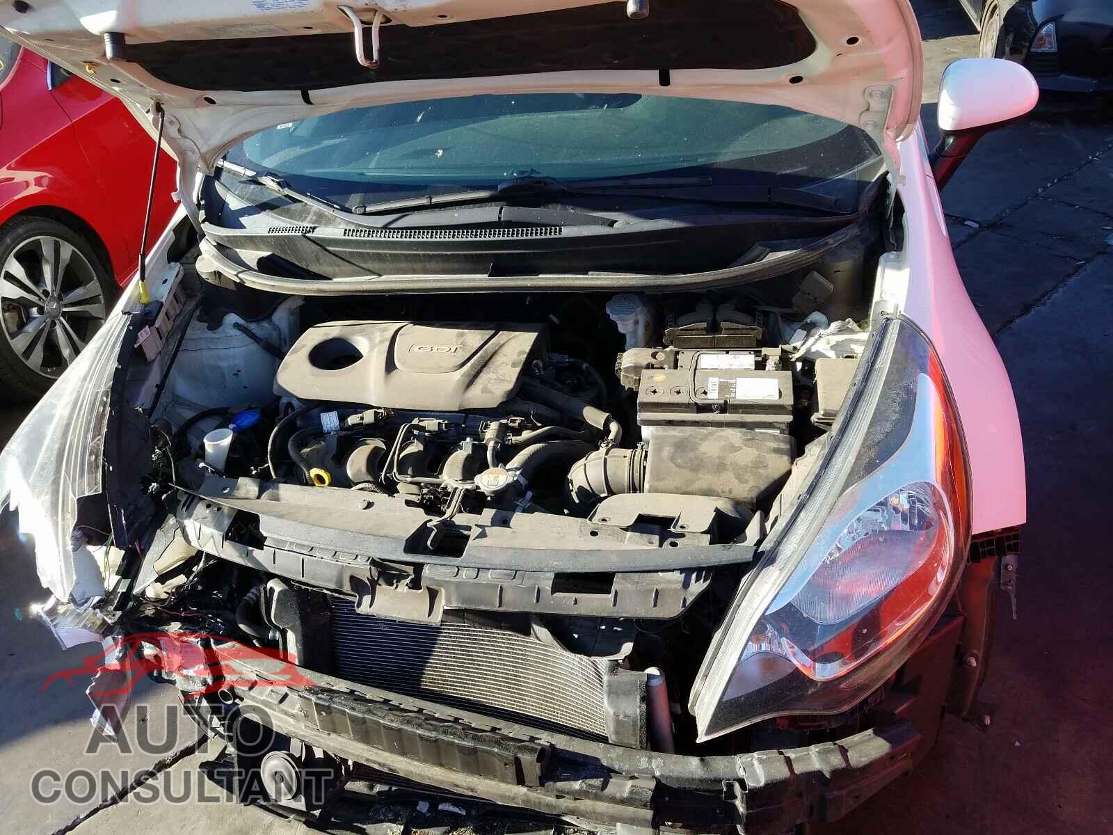 KIA RIO 2016 - KNADM4A38G6694785