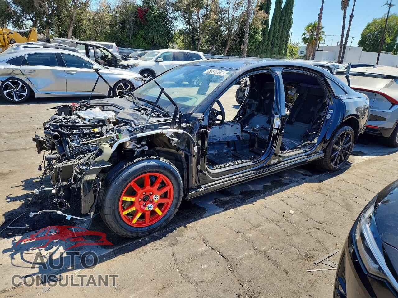 AUDI A8 2024 - WAULDAF82RN003984