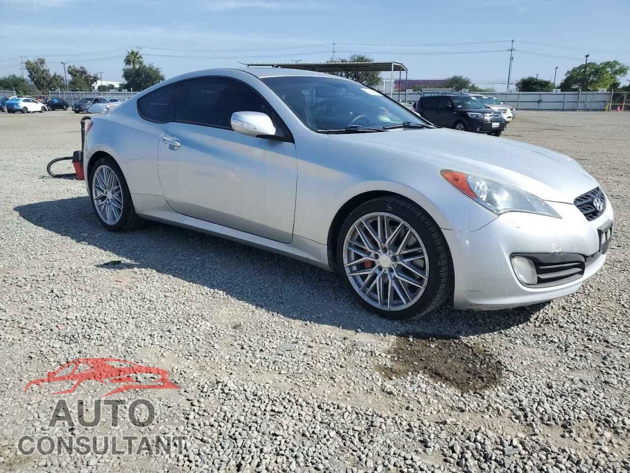 HYUNDAI GENESIS 2010 - KMHHU6KH1AU024052