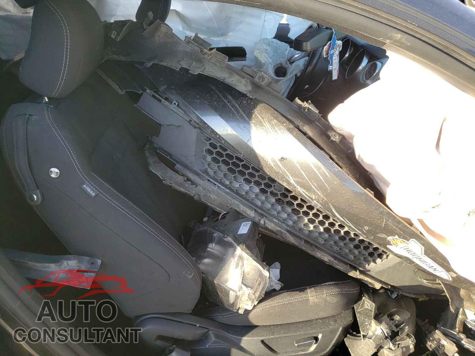 FORD MUSTANG 2018 - 1FA6P8CF7J5129884