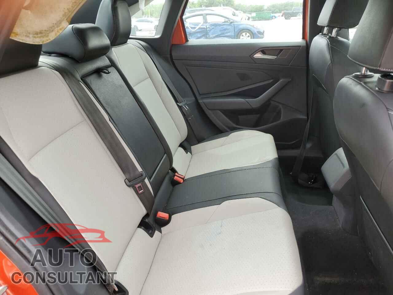 VOLKSWAGEN JETTA 2019 - 3VWCB7BU5KM179875