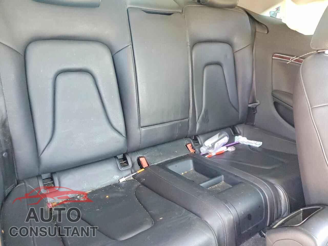 AUDI A5 2011 - WAUCFAFRXBA073927