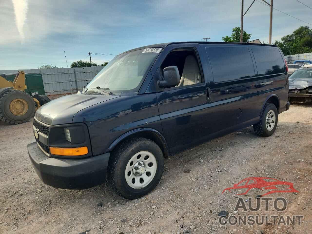 CHEVROLET EXPRESS 2013 - 1GCSGAF4XD1101101