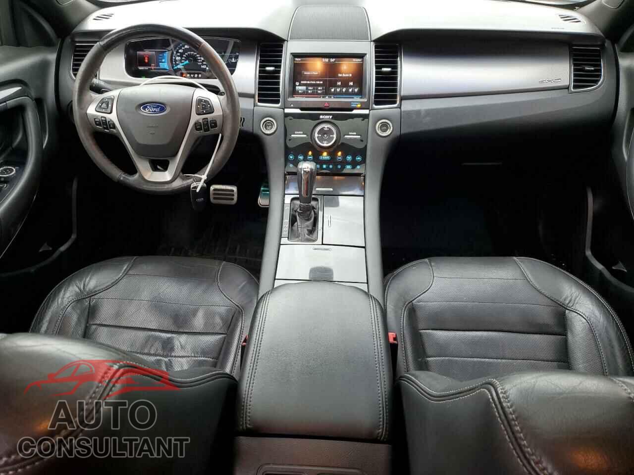 FORD TAURUS 2013 - 1FAHP2KT8DG118527