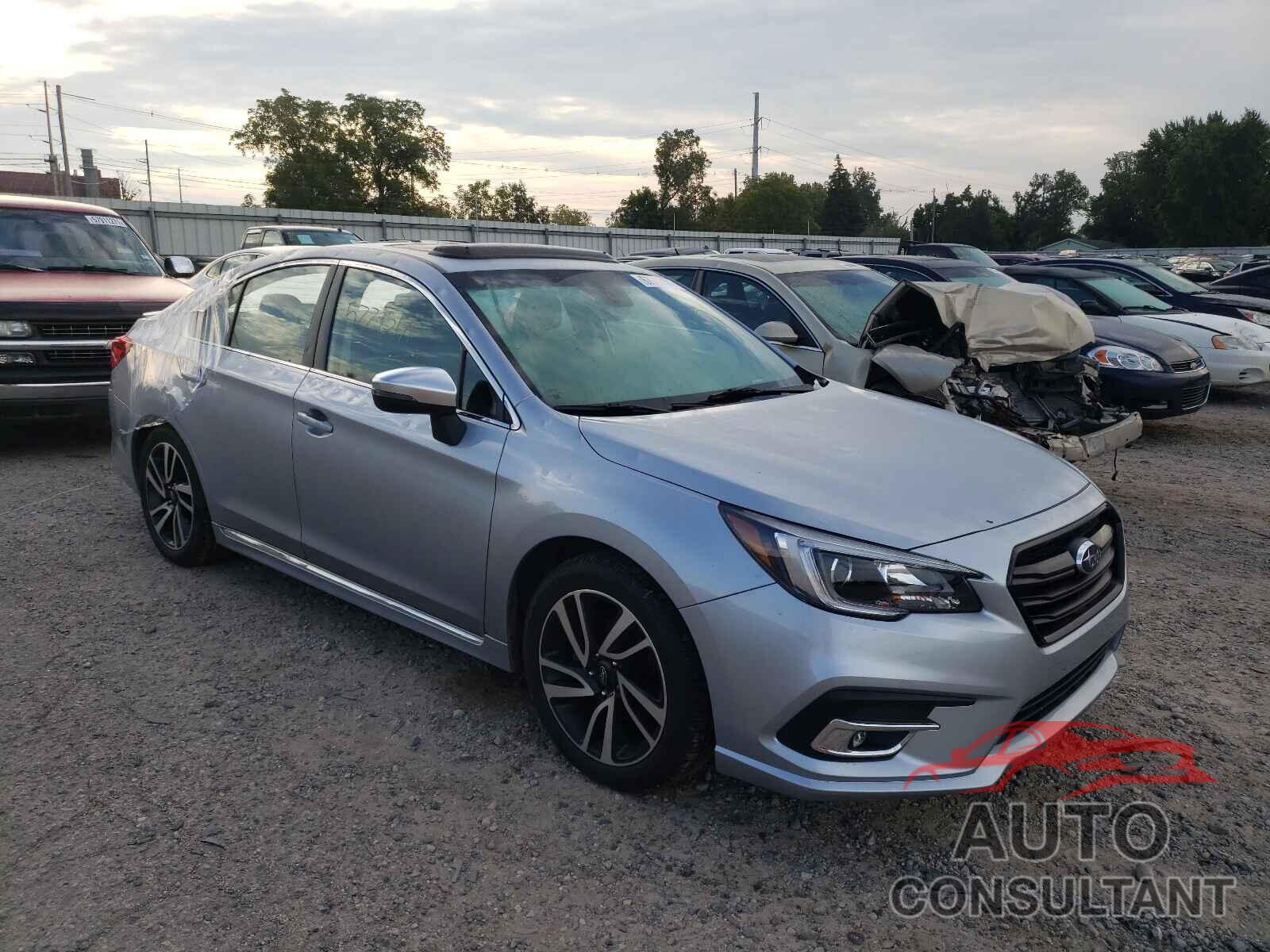 SUBARU LEGACY 2018 - 4S3BNAS62J3035995