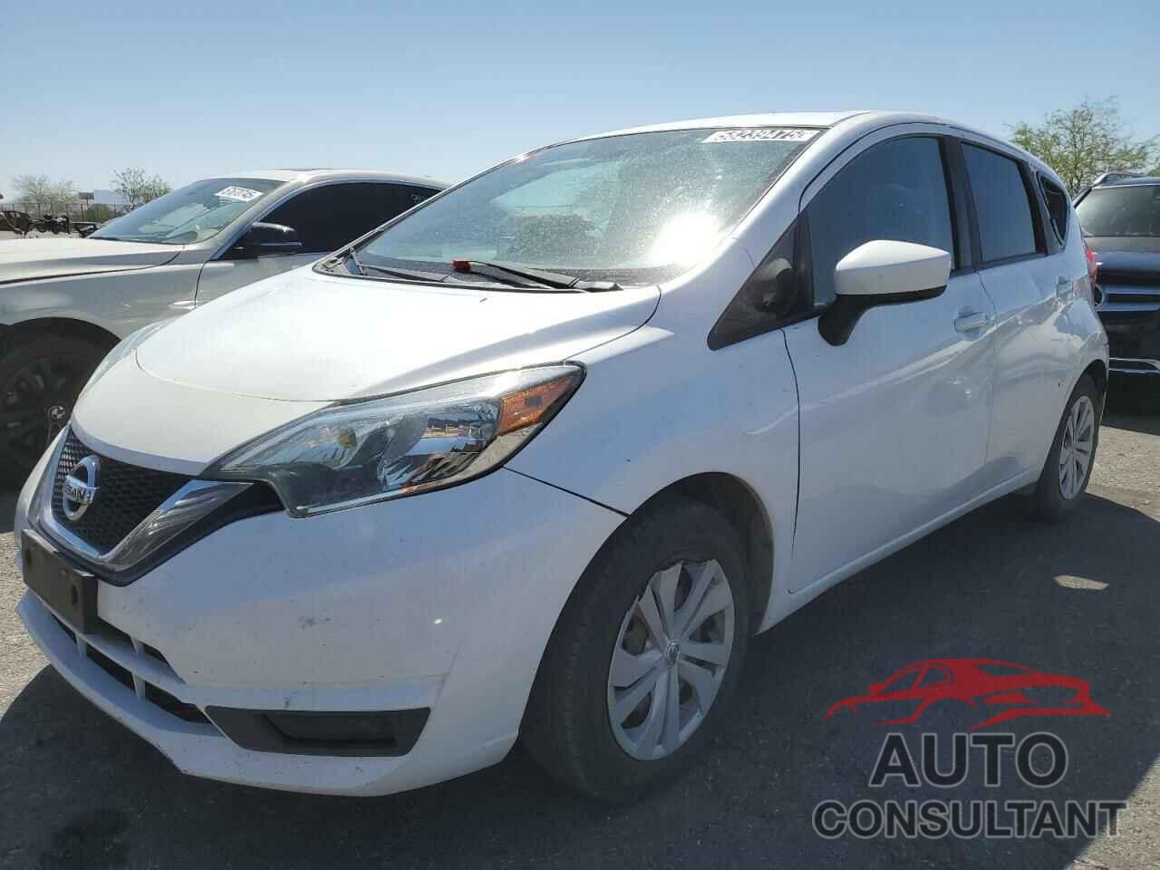 NISSAN VERSA 2018 - 3N1CE2CP0JL365319