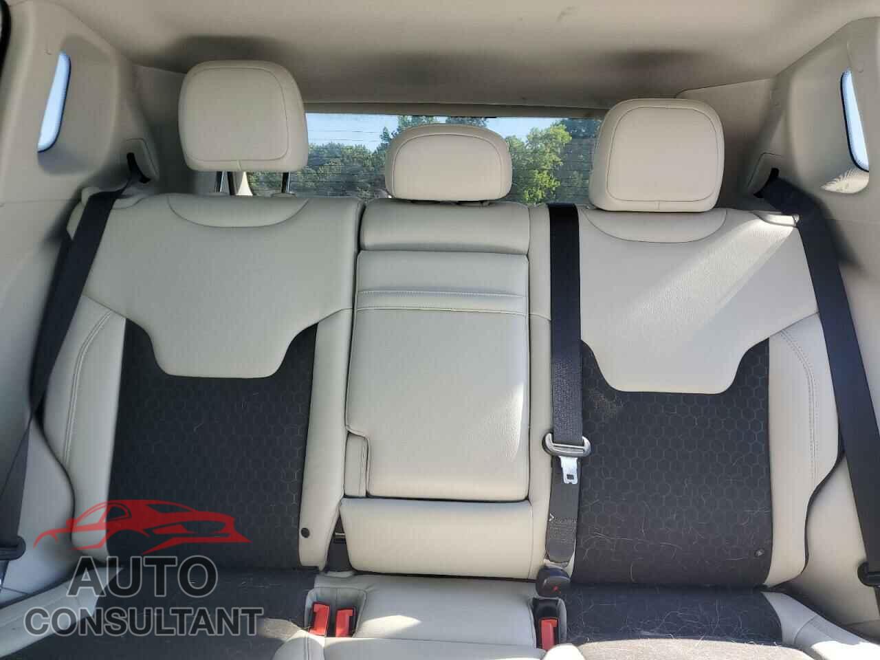 JEEP COMPASS 2018 - 3C4NJCBB1JT486793
