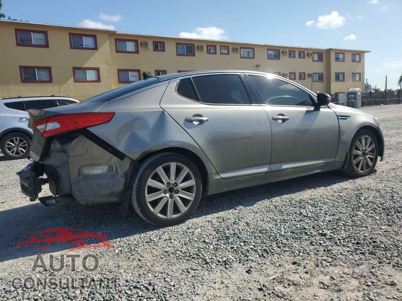 KIA OPTIMA 2012 - 5XXGR4A63CG008594