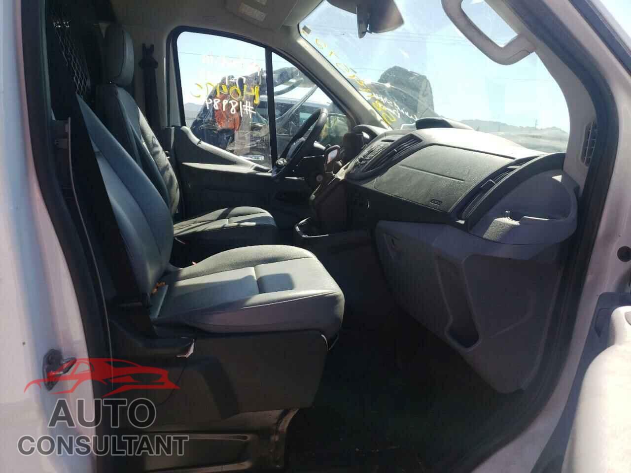 FORD TRANSIT 2019 - 1FTYE1YM9KKA05240