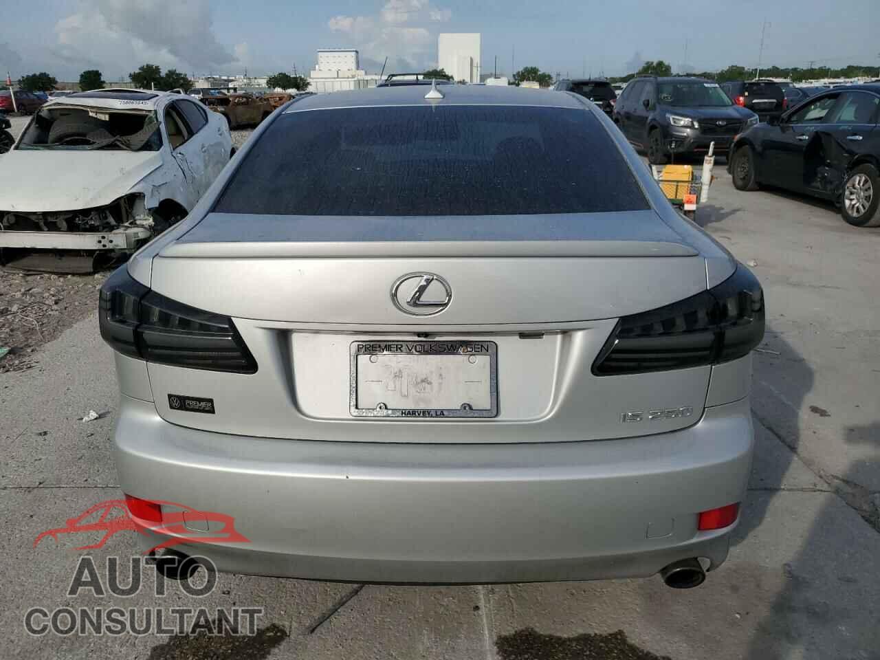 LEXUS IS 2012 - JTHBF5C27C5183534
