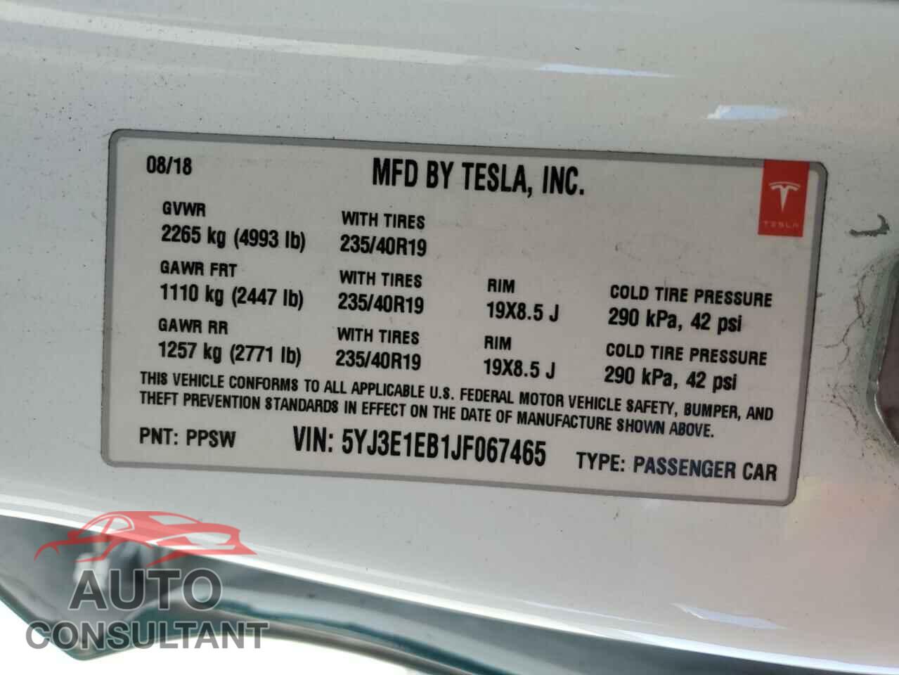 TESLA MODEL 3 2018 - 5YJ3E1EB1JF067465