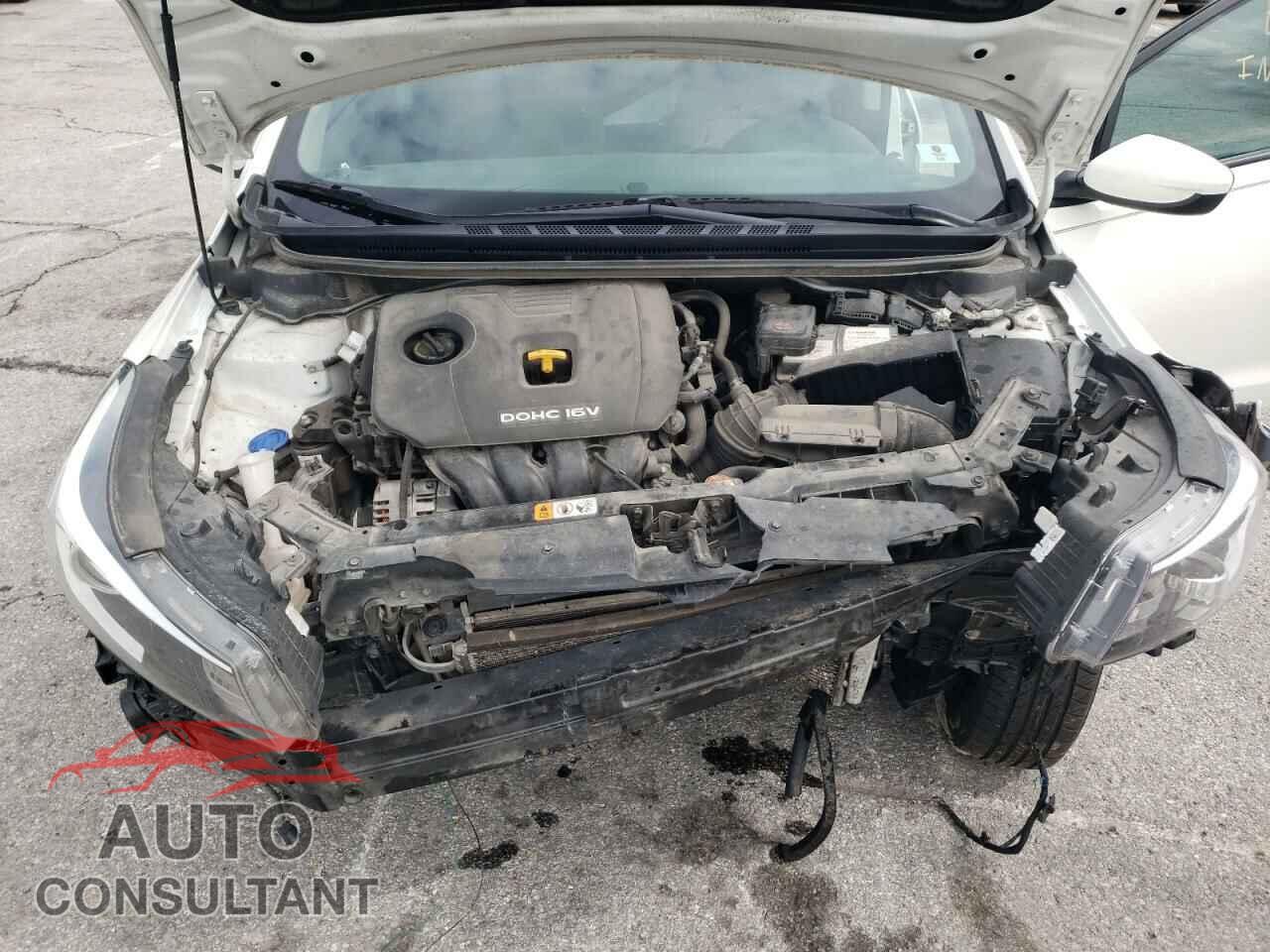 KIA FORTE 2018 - 3KPFK4A79JE228708