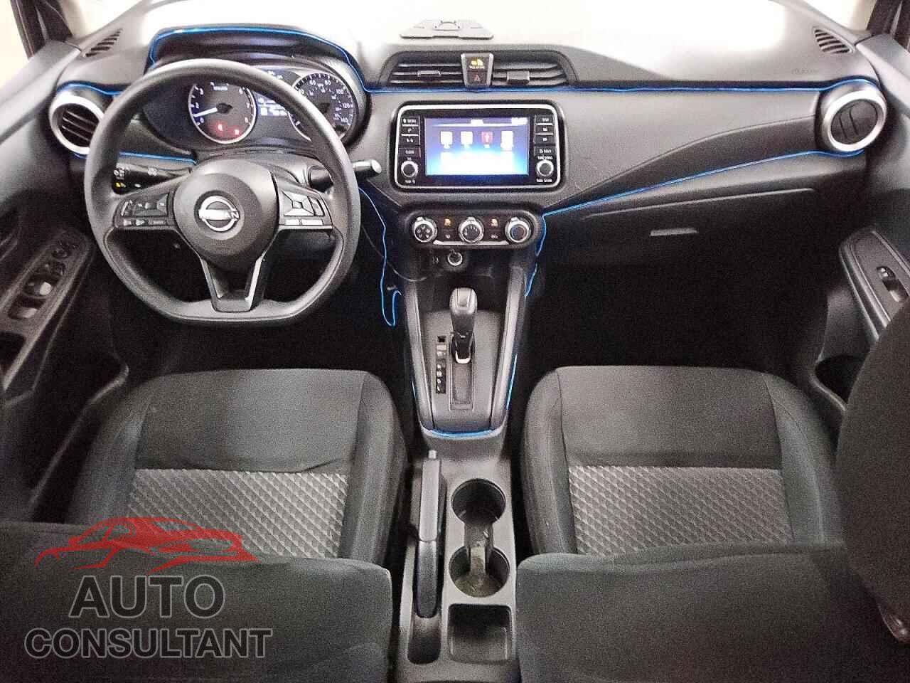 NISSAN VERSA 2023 - 3N1CN8DVXPL824963