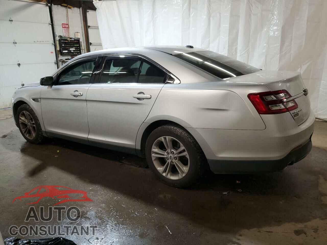 FORD TAURUS 2017 - 1FAHP2E83HG138147