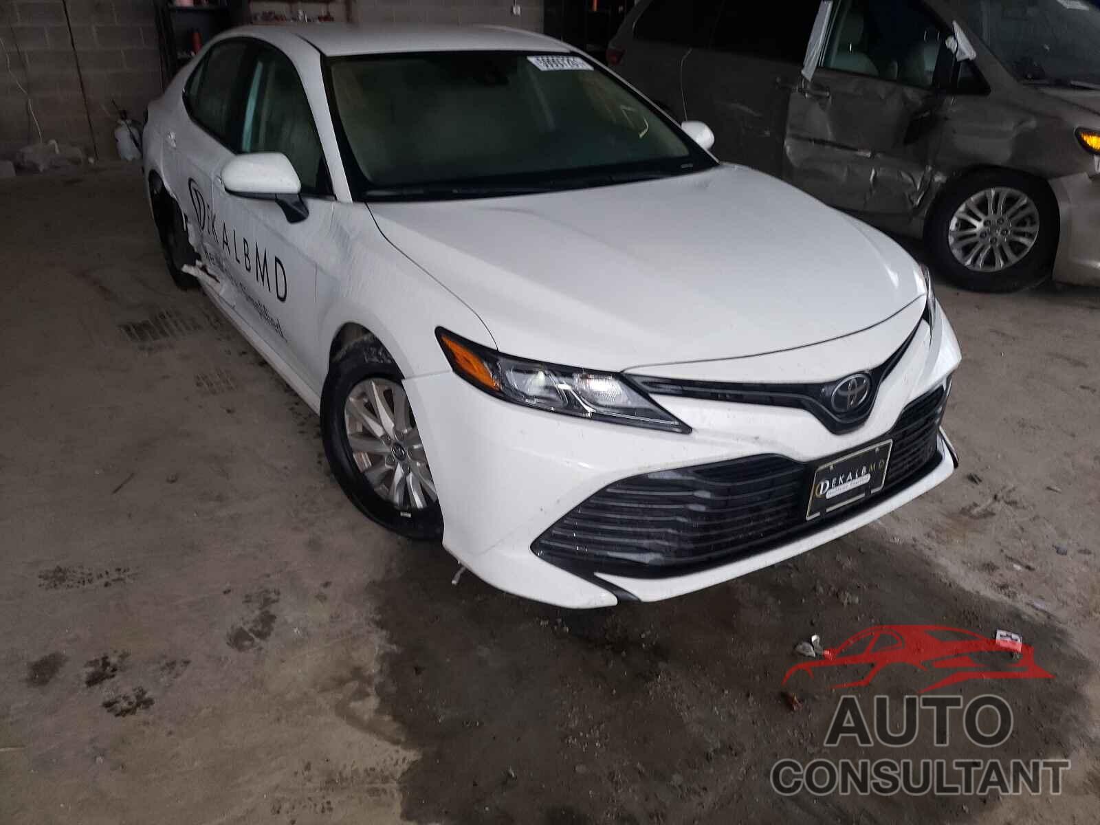 TOYOTA CAMRY 2020 - 4T1C11AK1LU887021