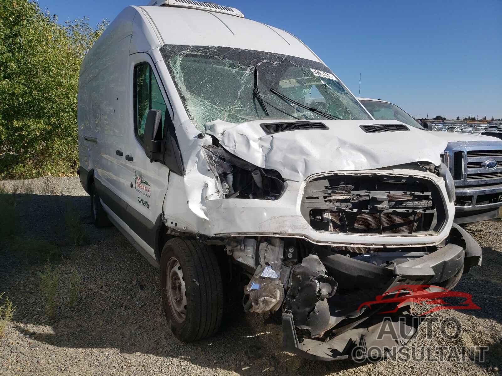 FORD TRANSIT CO 2018 - 1FTYR3XM1JKB03601