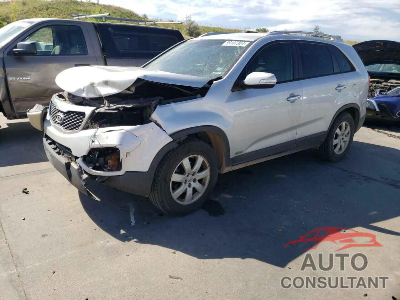 KIA SORENTO 2012 - 5XYKTDA25CG228193