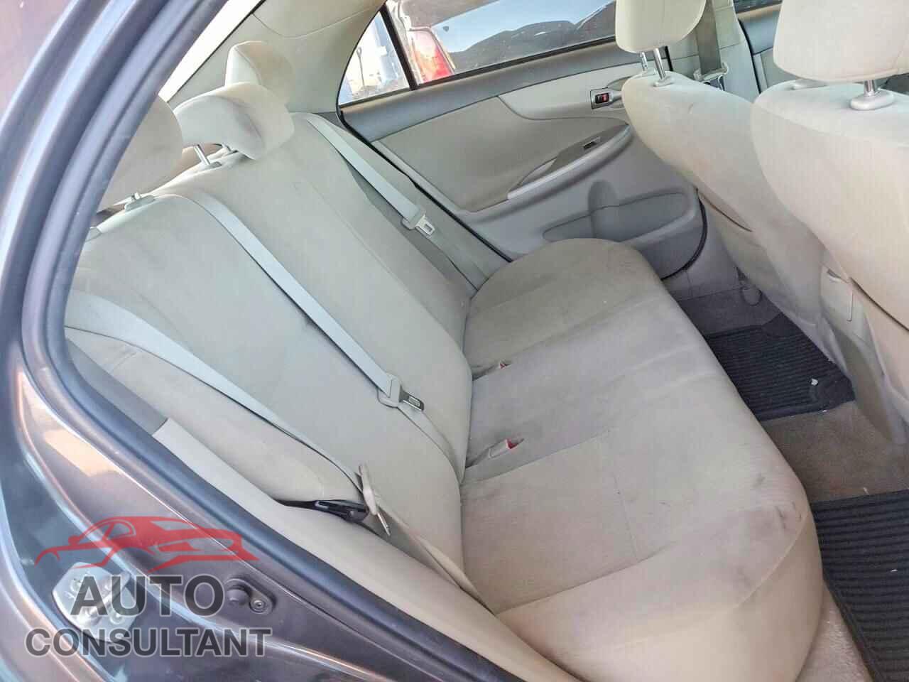 TOYOTA COROLLA 2010 - 2T1BU4EEXAC511361