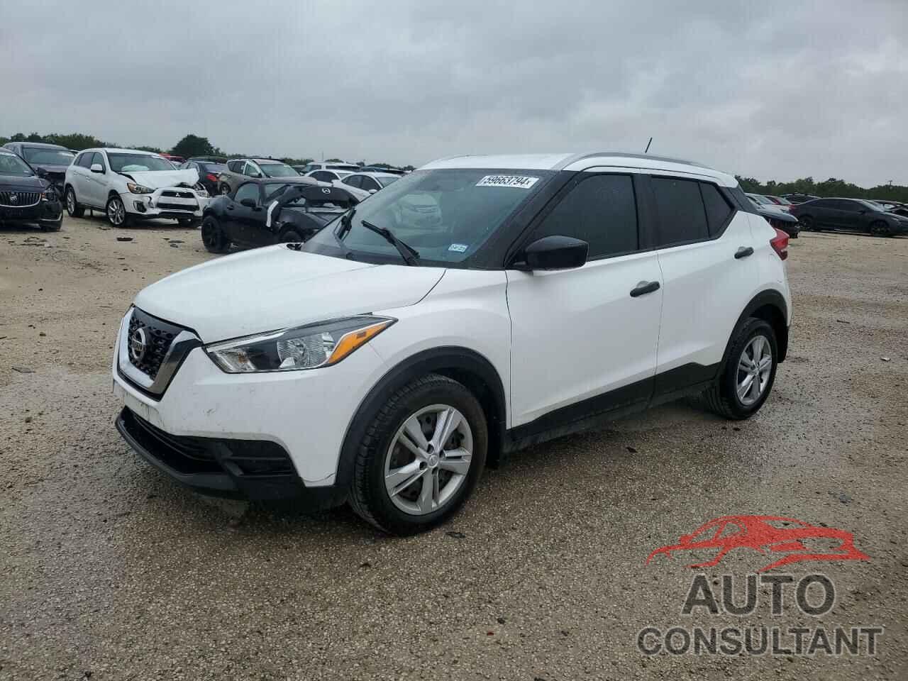 NISSAN KICKS 2019 - 3N1CP5CU0KL568309