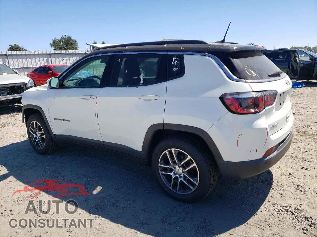 JEEP COMPASS 2018 - 3C4NJDBB4JT142560