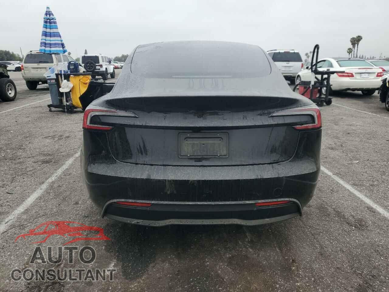 TESLA MODEL 3 2024 - 5YJ3E1EA3RF740372