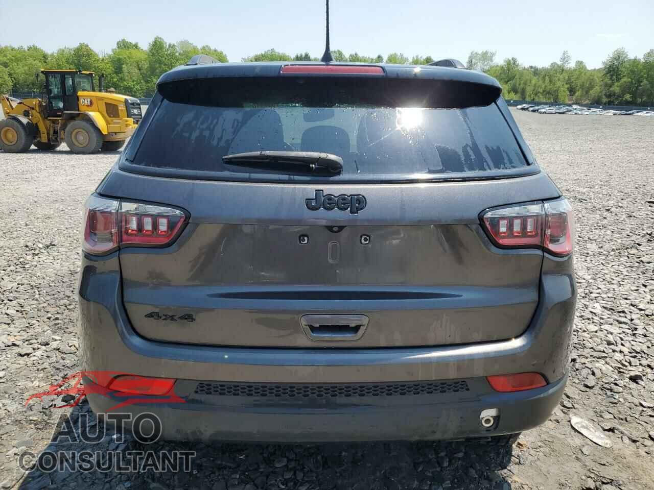 JEEP COMPASS 2019 - 3C4NJDBB0KT683557