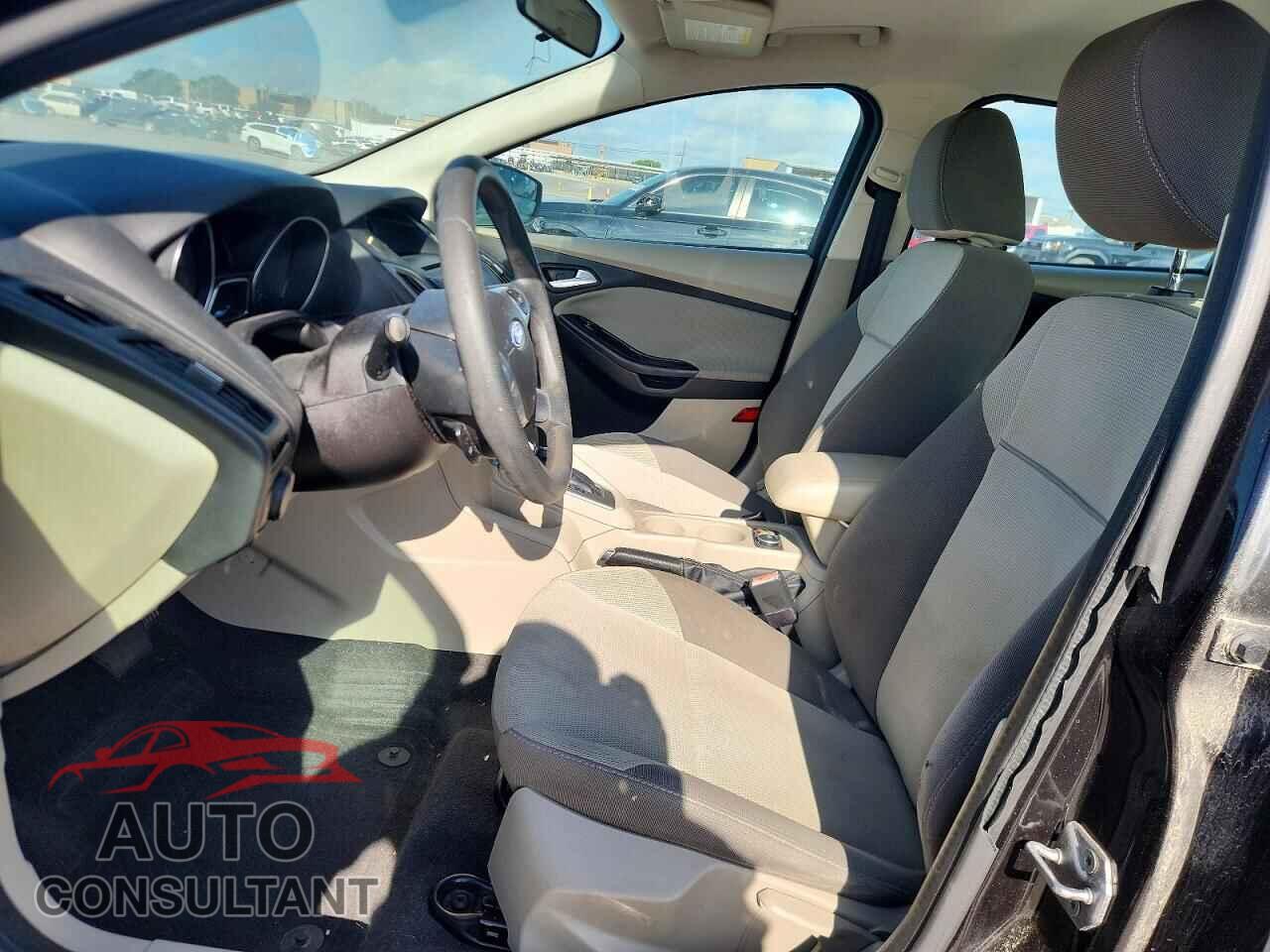 FORD FOCUS 2012 - 1FAHP3F21CL426717