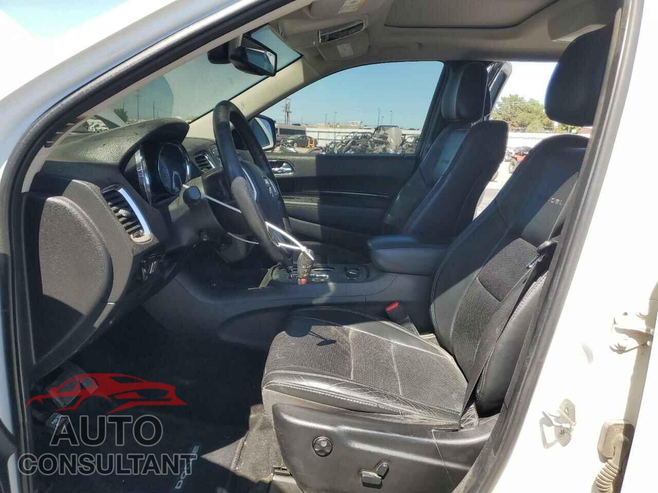 DODGE DURANGO 2013 - 1C4SDJET1DC658064