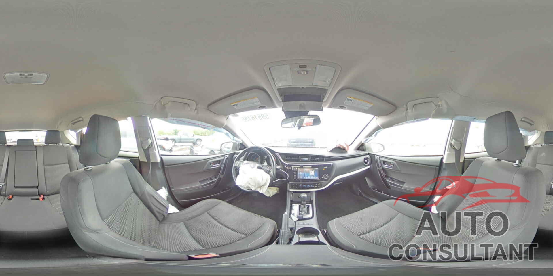 TOYOTA COROLLA 2018 - JTNKARJE1JJ575221