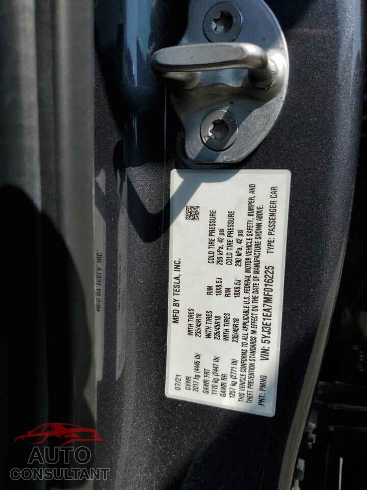 TESLA MODEL 3 2021 - 5YJ3E1EA7MF016225