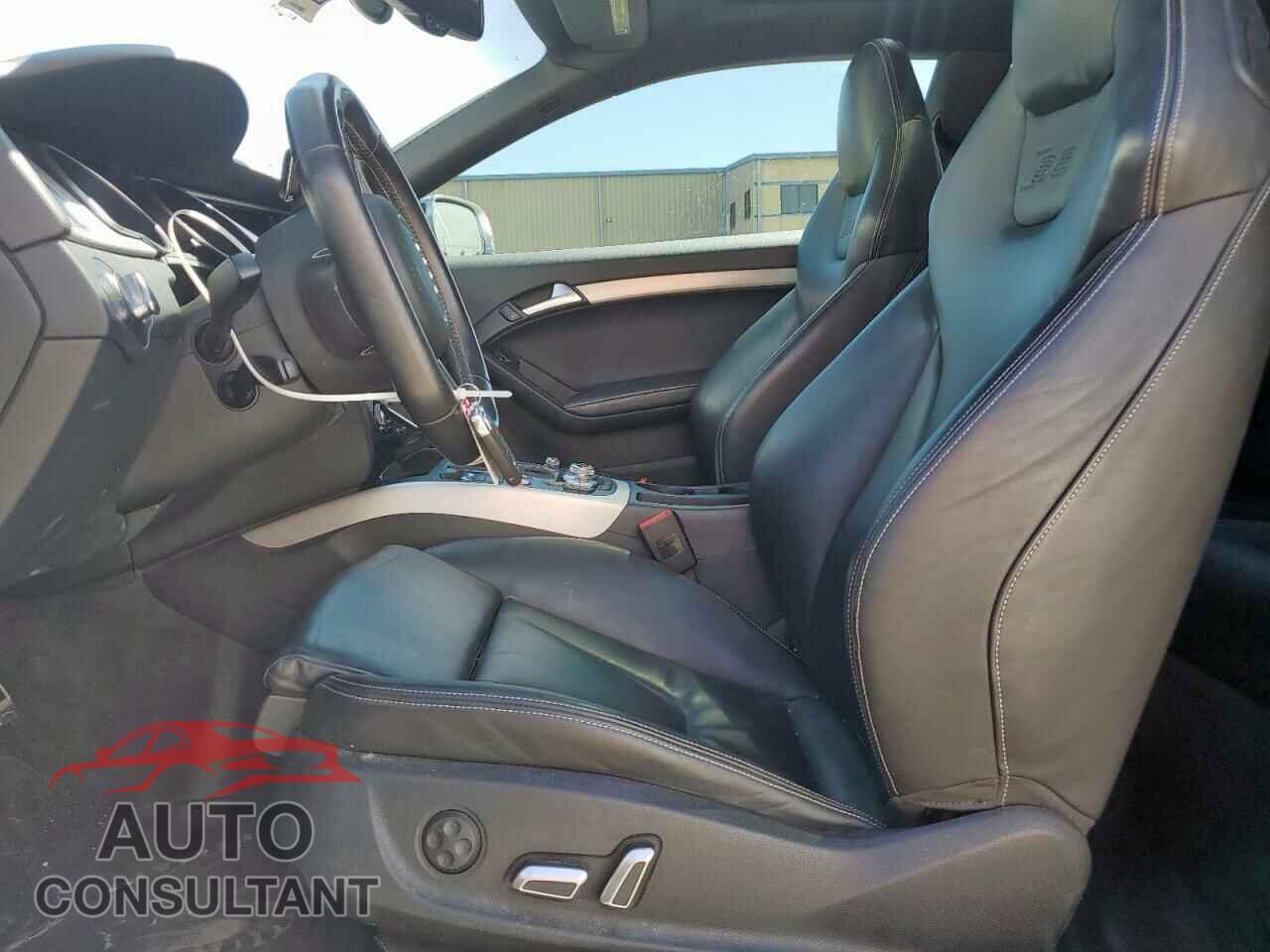 AUDI S5/RS5 2015 - WAUCGAFR5FA054964