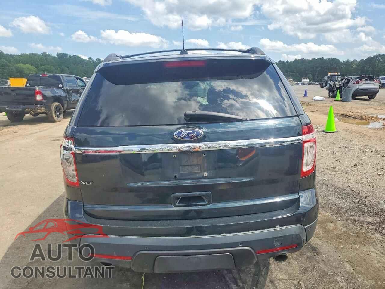 FORD EXPLORER 2014 - 1FM5K7D80EGB07097