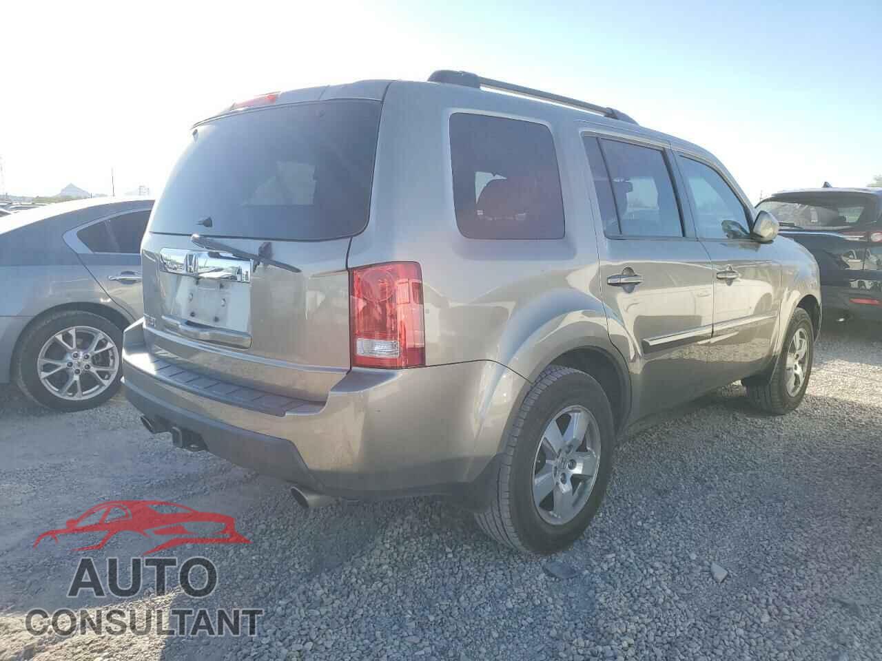 HONDA PILOT 2011 - 5FNYF3H79BB014679