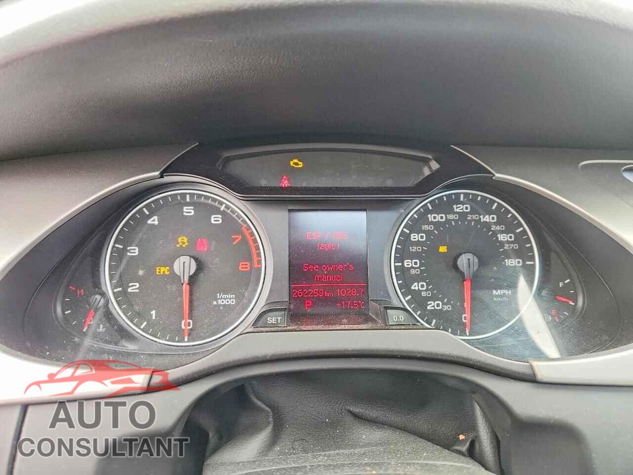AUDI A4 2010 - WAUBFAFL4AN016573