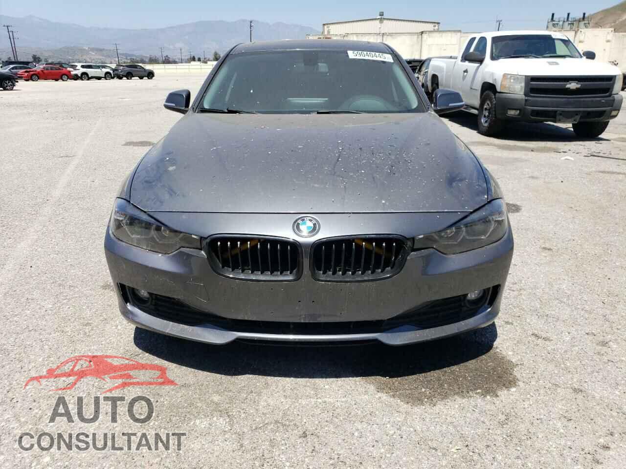 BMW 3 SERIES 2014 - WBA3C3C56EF983832