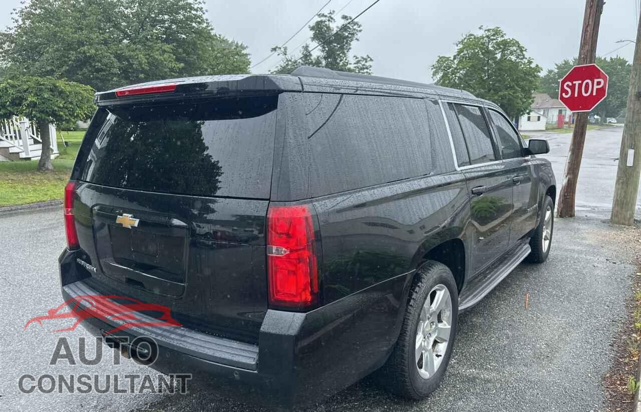 CHEVROLET SUBURBAN 2015 - 1GNSKJKC9FR696000