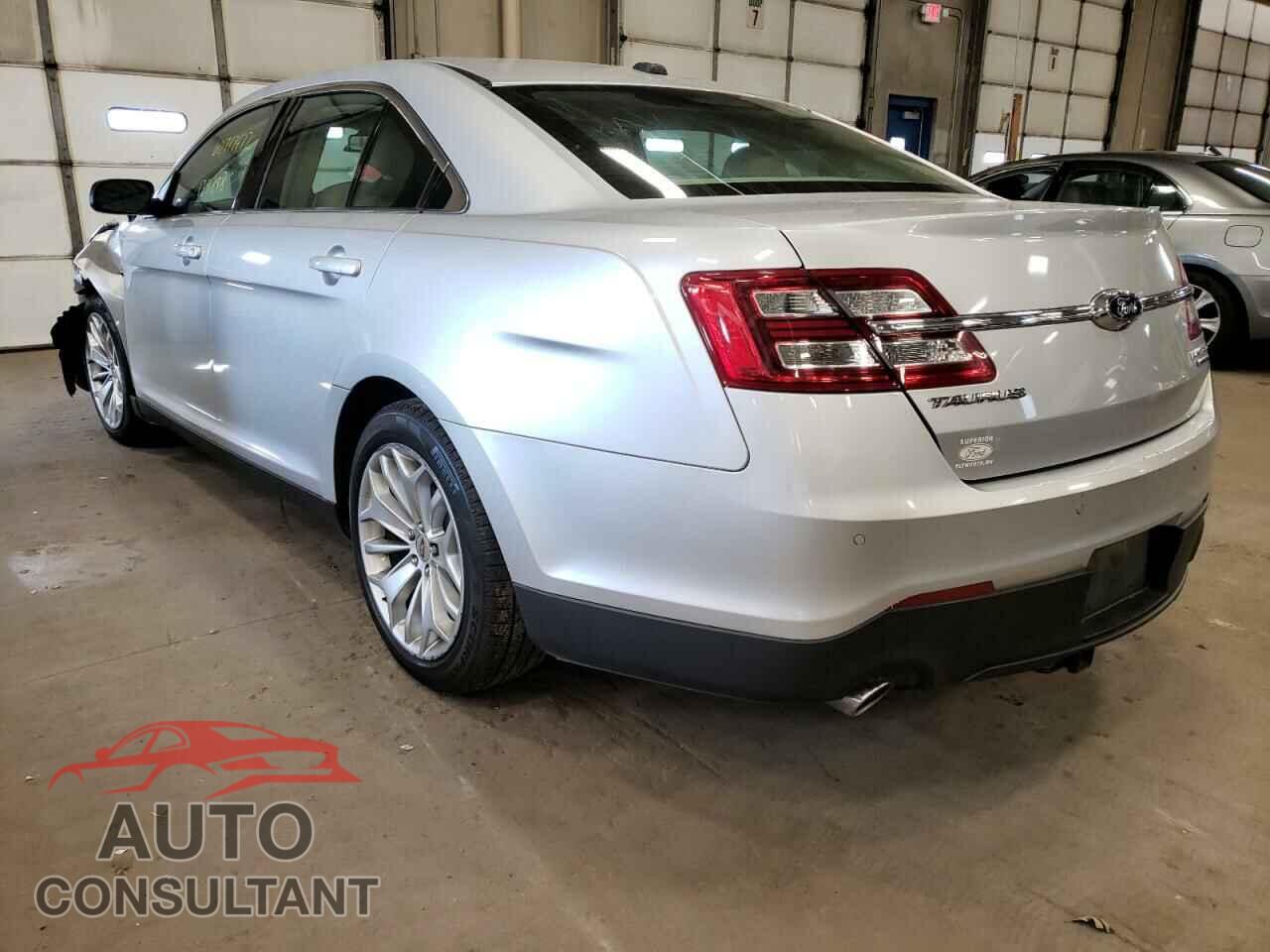 FORD TAURUS 2018 - 1FAHP2F88JG126287