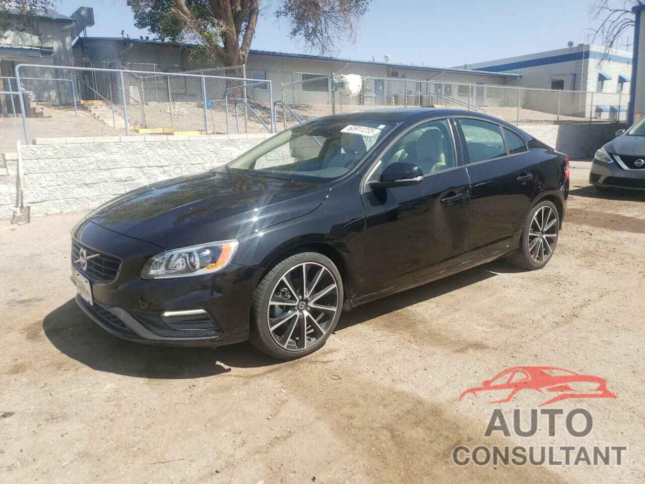 VOLVO S60 2018 - YV126MFL8J2453945