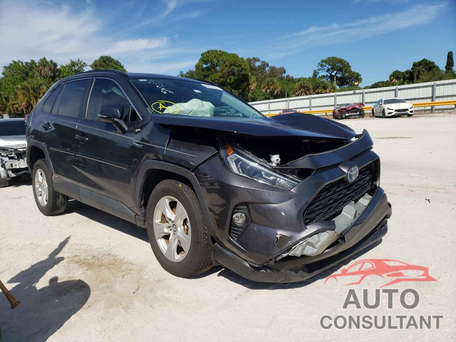TOYOTA RAV4 2019 - 2T3RWRFV4KW027097