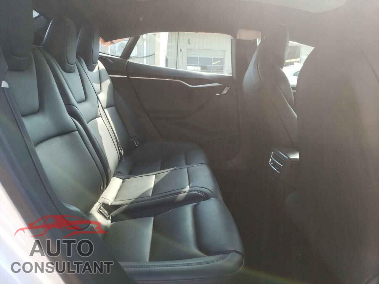 TESLA MODEL S 2017 - 5YJSA1E27HF224630
