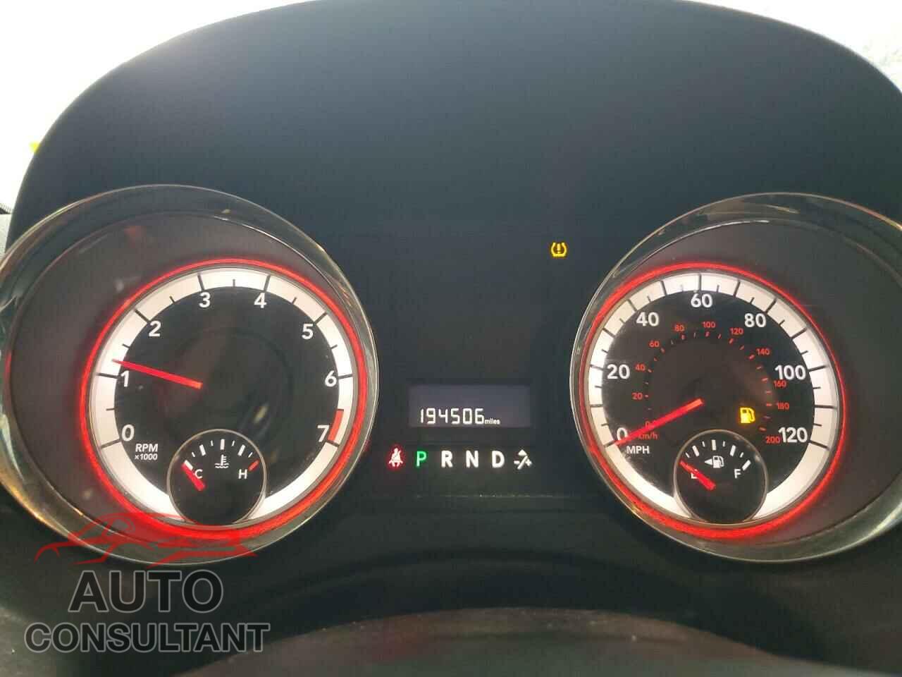 DODGE CARAVAN 2015 - 2C4RDGCG6FR658112