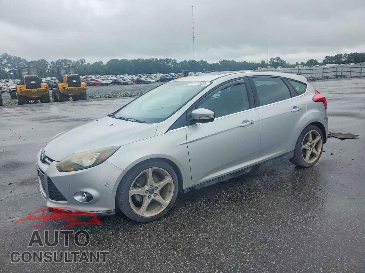 FORD FOCUS 2013 - 1FADP3N28DL249682