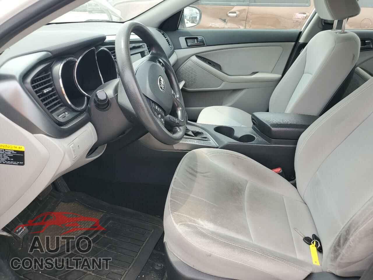 KIA OPTIMA 2013 - KNAGM4A75D5410529