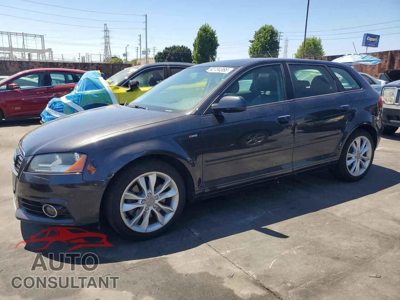 AUDI A3 2012 - WAUBEAFM9CA167088