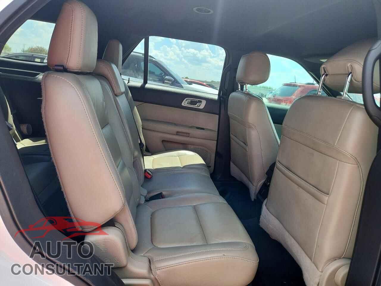 FORD EXPLORER 2014 - 1FM5K7D80EGB33313