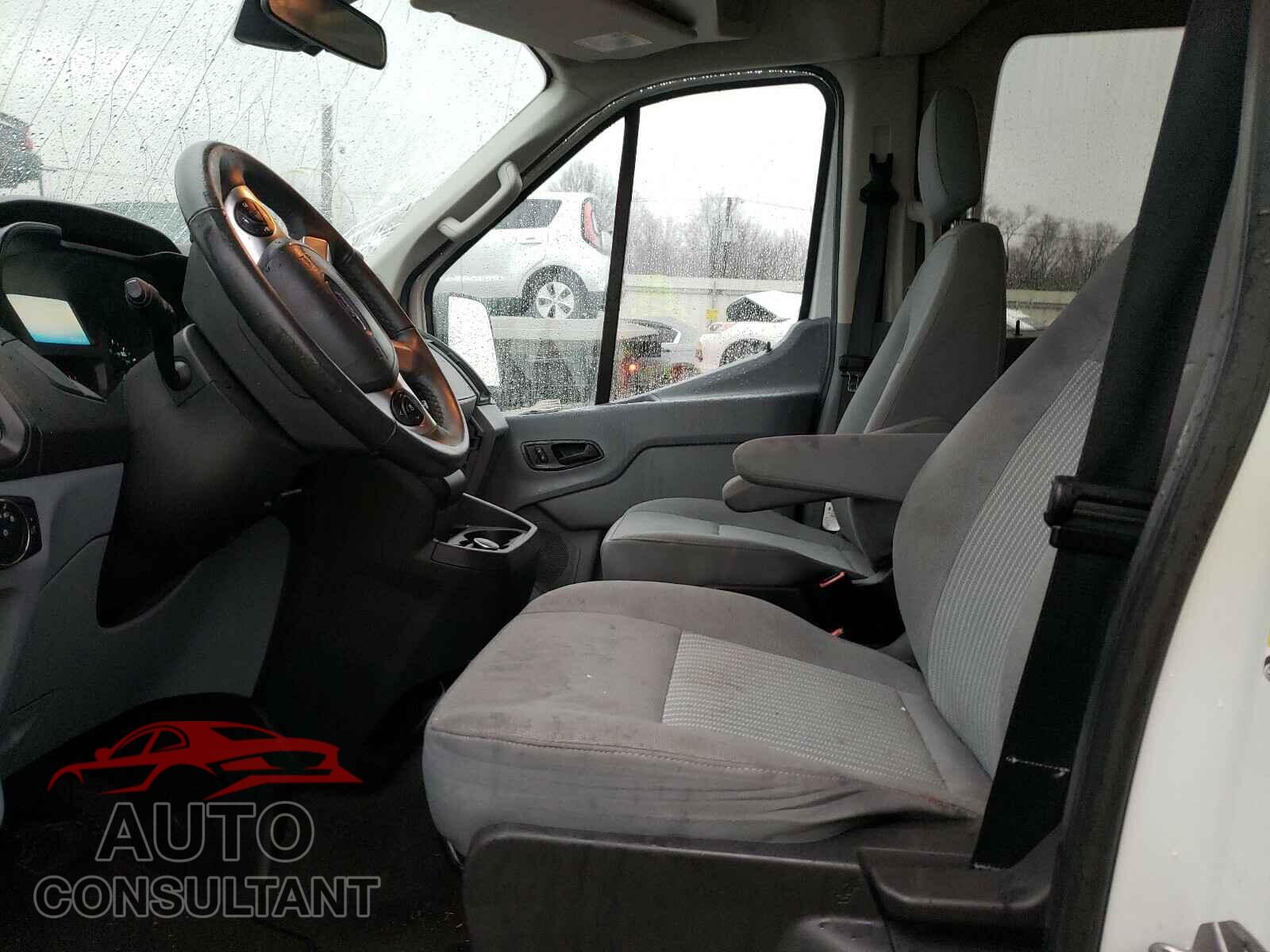 FORD TRANSIT CO 2019 - 1FBAX2CG4KKA37083