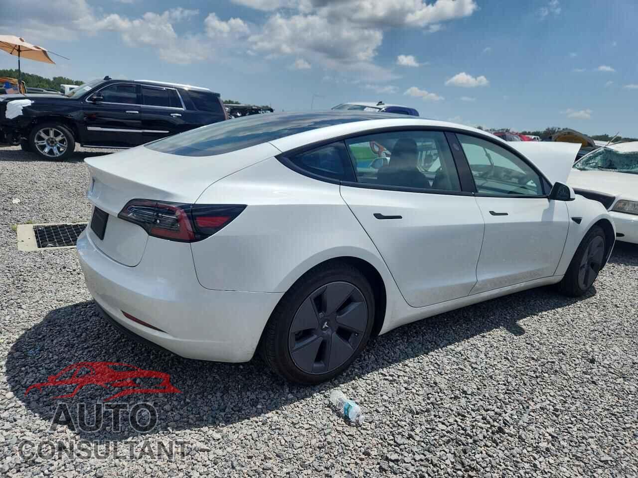 TESLA MODEL 3 2023 - 5YJ3E1EA7PF499641
