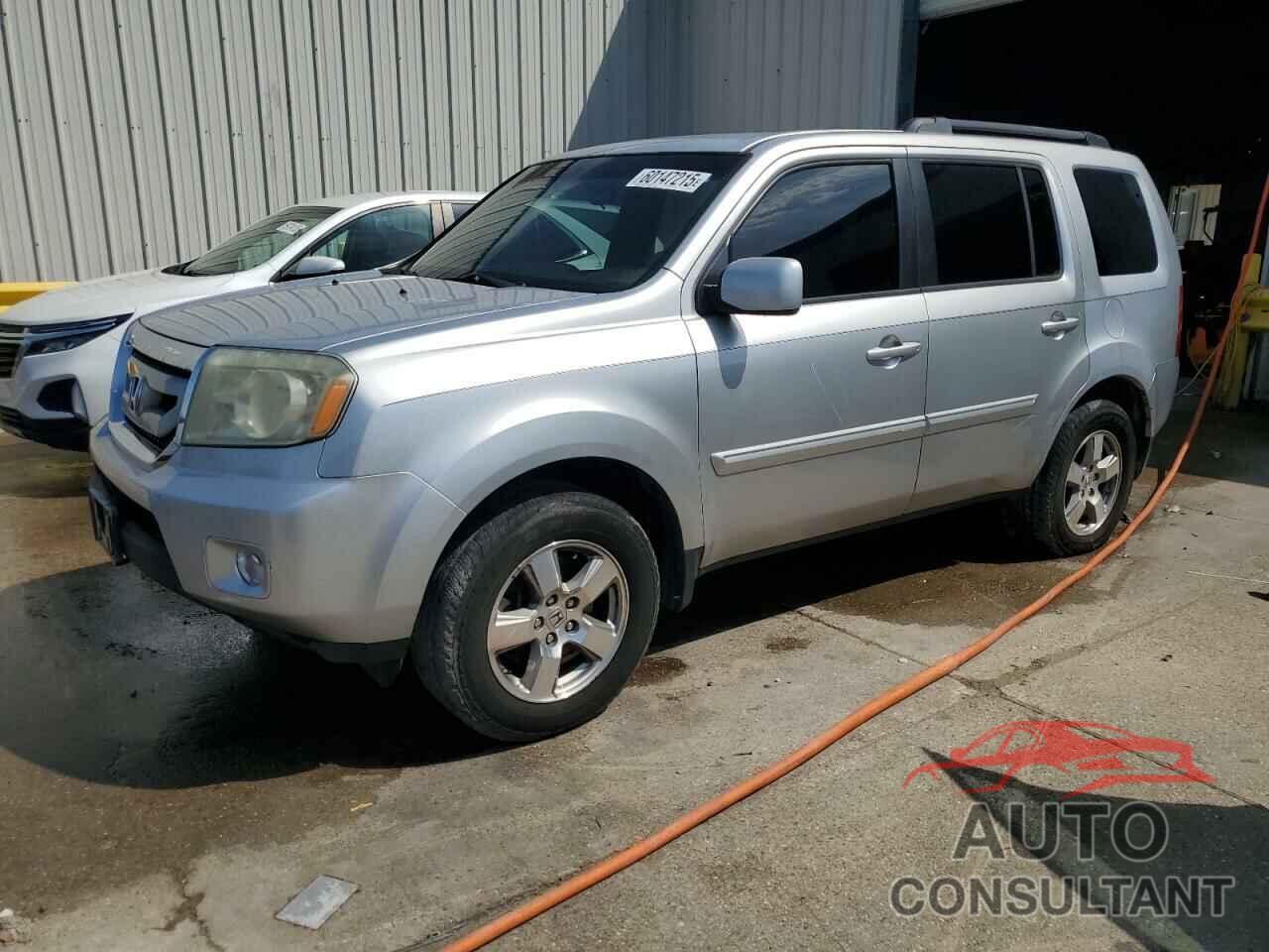 HONDA PILOT 2011 - 5FNYF3H4XBB021906