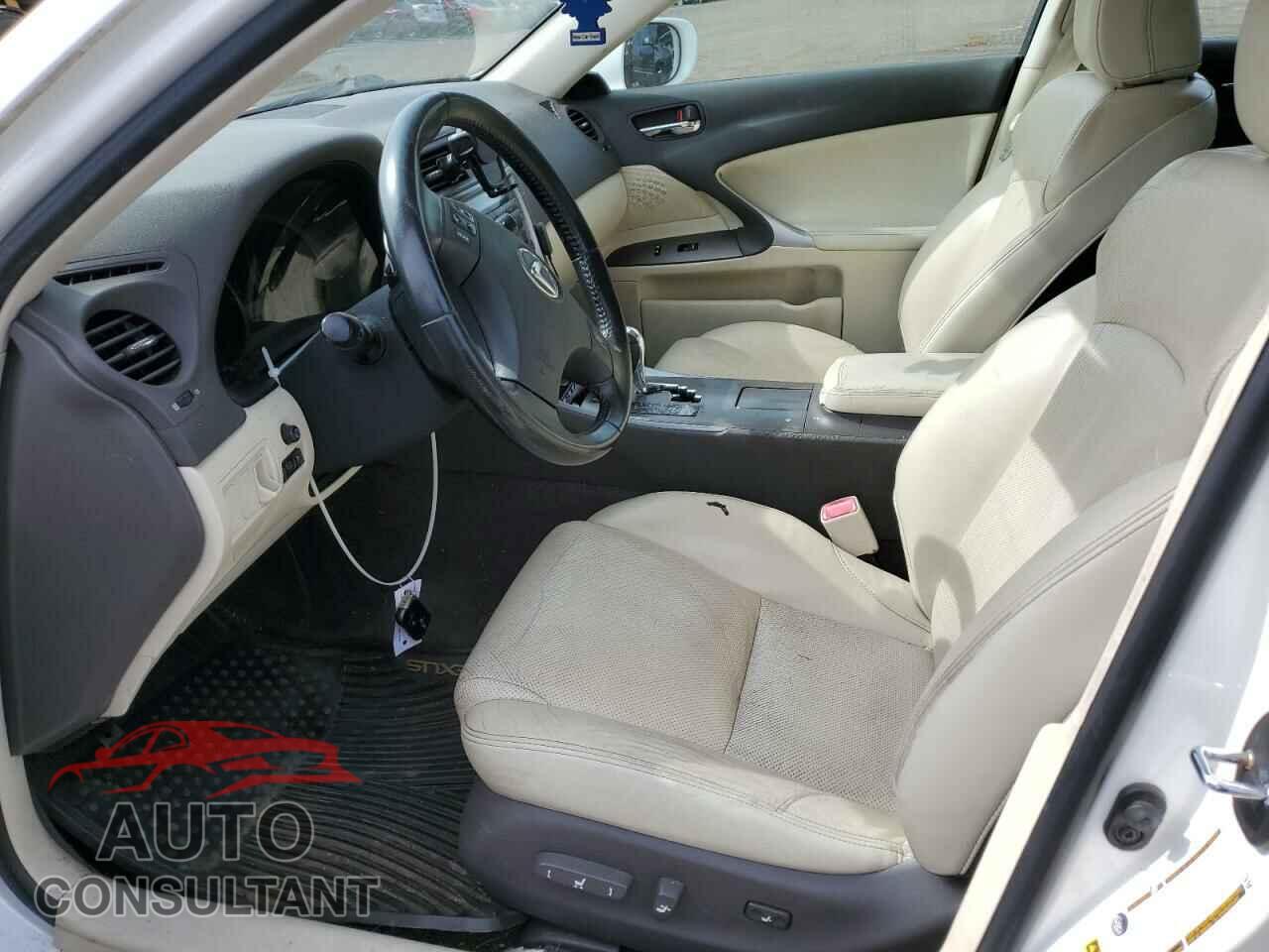 LEXUS IS 2009 - JTHCK262595033764